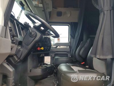 Zdjęcie 7 z 14 samochodu: 2024 MACK ANTHEM SEMI TRUCK VIN:1M1AN4GY4RM041701 - miniatura