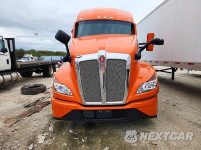 Piąte zdjęcie samochodu w środku: 2025 KENWORTH T680 SEMI TRUCK VIN:1XKYDP9X7SJ165786 - miniatura