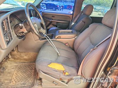 Zdjęcie 7 z 12 samochodu: 2003 CHEVROLET AVALANCHE K1500 VIN:3GNEK13T23G278238 - miniatura