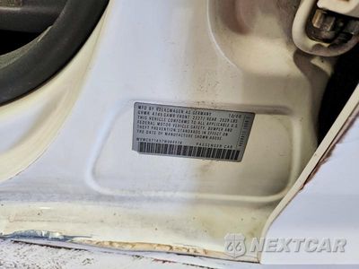 Zdjęcie 12 z 12 samochodu: 2007 VOLKSWAGEN RABBIT VIN:WVWCR71K37W084978 - miniatura