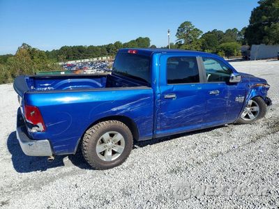 Trzecie zdjęcie samochodu z tyłu: 2019 RAM 1500 CLASSIC SLT VIN:3C6RR7LTXKG631291 - miniatura