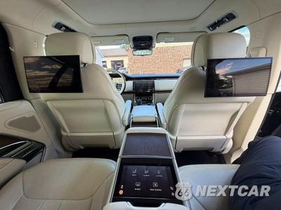 Zdjęcie 7 z 13 samochodu: 2023 LAND ROVER RANGE ROVER AUTOBIOGRAPHY VIN:SALK19E70PA081918 - miniatura