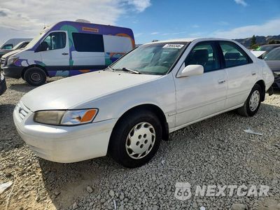 1999 TOYOTA CAMRY LE JT2BG22K0X0365313 - główne zdjęcie licytacji z USA - miniatura