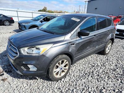 2017 FORD ESCAPE SE 1FMCU0GDXHUE88030 - główne zdjęcie licytacji z USA - miniatura