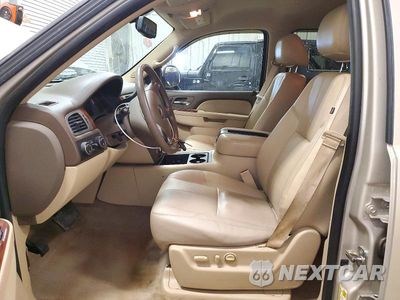 Zdjęcie 7 z 14 samochodu: 2013 CHEVROLET TAHOE K1500 LT VIN:1GNSKBE02DR368809 - miniatura