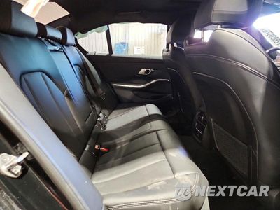 Zdjęcie 10 z 12 samochodu: 2023 BMW 330XI VIN:3MW89FF0XP8D32088 - miniatura