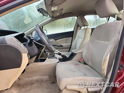 Zdjęcie 7 z 12 samochodu: 2012 HONDA CIVIC LX VIN:2HGFB2F58CH533864 - miniatura