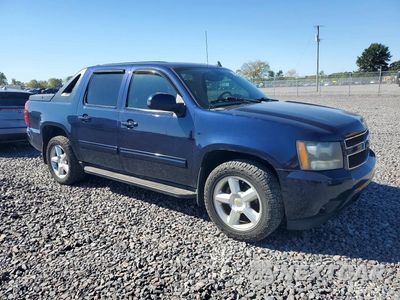 Czwarte zdjęcie samochodu z boku: 2010 CHEVROLET AVALANCHE LT VIN:3GNVKFE04AG291599 - miniatura