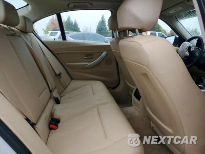 Zdjęcie 10 z 12 samochodu: 2014 BMW 320 I VIN:WBA3B1C53EPV79775 - miniatura