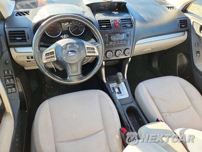Zdjęcie 8 z 13 samochodu: 2014 SUBARU FORESTER 2.5I PREMIUM VIN:JF2SJAEC2EH460012 - miniatura