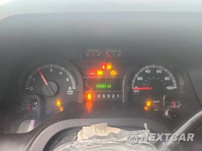 Zdjęcie 9 z 13 samochodu: 2011 FORD ECONOLINE E350 SUPER DUTY WAGON VIN:1FBNE3BL6BDA30653 - miniatura