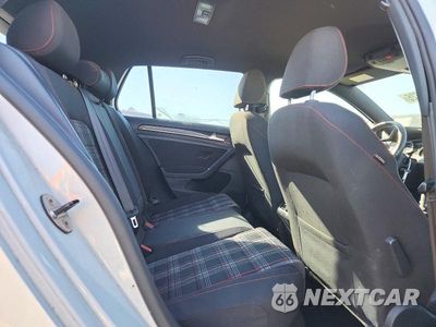 Zdjęcie 10 z 13 samochodu: 2016 VOLKSWAGEN GTI S/SE VIN:3VW4T7AU0GM021244 - miniatura