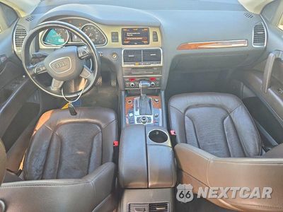 Zdjęcie 8 z 13 samochodu: 2015 AUDI Q7 PRESTIGE VIN:WA1DGAFE5FD004031 - miniatura