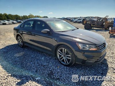 Czwarte zdjęcie samochodu z boku: 2018 VOLKSWAGEN PASSAT S VIN:1VWAA7A31JC016157 - miniatura