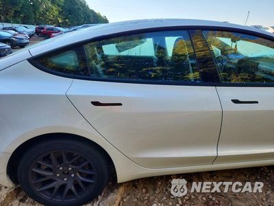 Zdjęcie 10 z 12 samochodu: 2025 TESLA MODEL 3 VIN:5YJ3E1EA1SF050139 - miniatura