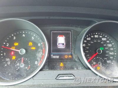 Zdjęcie 9 z 12 samochodu: 2019 VOLKSWAGEN TIGUAN VIN:3VV3B7AX8KM029212 - miniatura