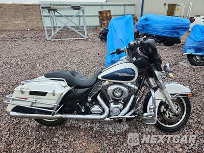 2011 HARLEY-DAVIDSON FLHTP 1HD1FMM14BB631840 - główne zdjęcie licytacji z USA - miniatura