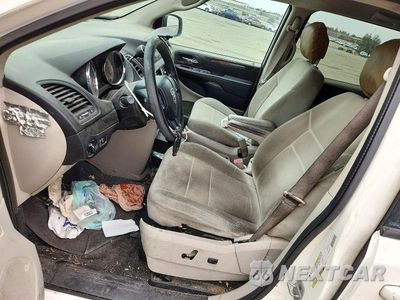Zdjęcie 7 z 13 samochodu: 2012 DODGE GRAND CARAVAN SXT VIN:2C4RDGCG3CR364713 - miniatura