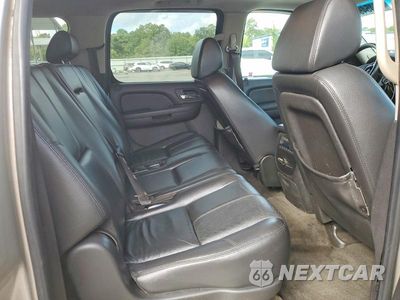 Zdjęcie 11 z 13 samochodu: 2008 CHEVROLET SUBURBAN K1500 LS VIN:3GNFK16358G191392 - miniatura