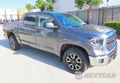 2021 TOYOTA TUNDRA CREWMAX SR5 5TFEY5F11MX286675 - główne zdjęcie licytacji z USA - miniatura