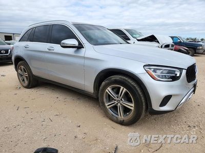 Czwarte zdjęcie samochodu z boku: 2020 MERCEDES-BENZ GLC 300 VIN:W1N0G8DB6LF760174 - miniatura