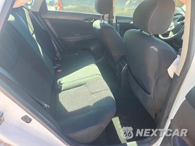 Zdjęcie 10 z 13 samochodu: 2018 NISSAN SENTRA S VIN:3N1AB7AP9JY318454 - miniatura