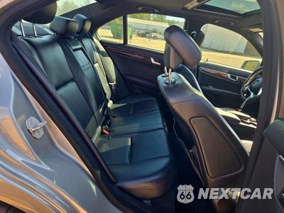 Zdjęcie 10 z 13 samochodu: 2012 MERCEDES-BENZ C 300 4MATIC VIN:WDDGF8BB9CR212671 - miniatura