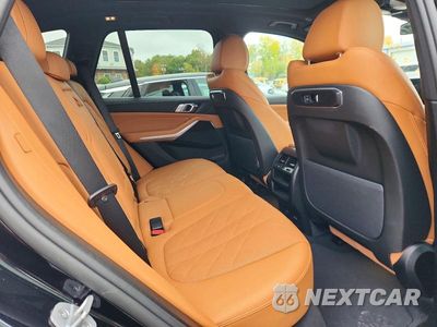 Zdjęcie 11 z 14 samochodu: 2025 BMW X5 XDRIVE40I VIN:5UX23EU04S9Z74536 - miniatura