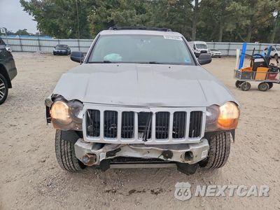 Piąte zdjęcie samochodu w środku: 2008 JEEP GRAND CHEROKEE LAREDO VIN:1J8GS48K78C104641 - miniatura