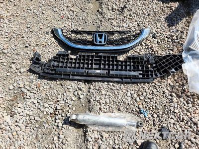 Zdjęcie 12 z 13 samochodu: 2024 HONDA CIVIC EX VIN:2HGFE1F79RH333880 - miniatura