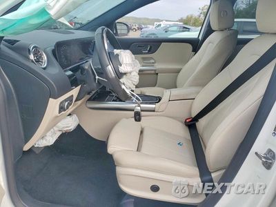 Zdjęcie 7 z 13 samochodu: 2025 MERCEDES-BENZ GLA 250 4MATIC VIN:W1N4N4HB5SJ734719 - miniatura