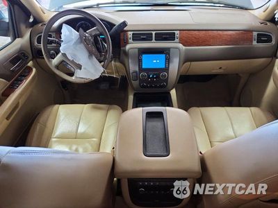 Zdjęcie 8 z 14 samochodu: 2008 GMC YUKON VIN:1GKFK13058R171926 - miniatura