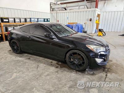 Czwarte zdjęcie samochodu z boku: 2014 HYUNDAI GENESIS COUPE 2.0T VIN:KMHHT6KD3EU113966 - miniatura