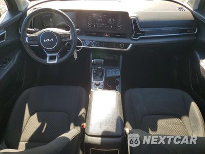 Zdjęcie 8 z 13 samochodu: 2023 KIA SPORTAGE LX VIN:KNDPUCAF6P7174597 - miniatura