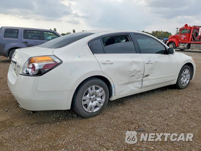 Trzecie zdjęcie samochodu z tyłu: 2012 NISSAN ALTIMA 2.5 VIN:1N4AL2AP0CC198560 - miniatura