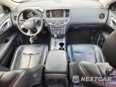 Zdjęcie 8 z 14 samochodu: 2019 NISSAN PATHFINDER SL VIN:5N1DR2MM5KC637172 - miniatura