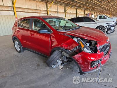 Czwarte zdjęcie samochodu z boku: 2019 KIA SPORTAGE LX VIN:KNDPMCAC2K7567091 - miniatura