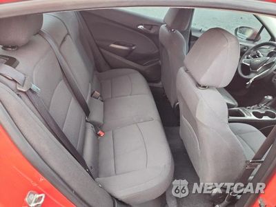 Zdjęcie 10 z 12 samochodu: 2018 CHEVROLET CRUZE LT VIN:1G1BE5SM2J7229613 - miniatura