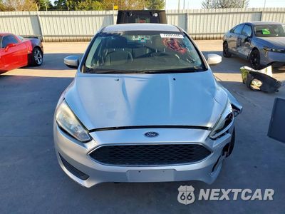 Piąte zdjęcie samochodu w środku: 2015 FORD FOCUS SE VIN:1FADP3F24FL379735 - miniatura
