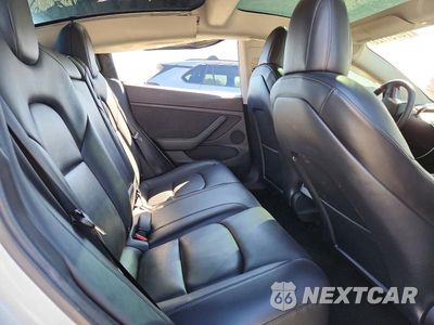 Zdjęcie 10 z 12 samochodu: 2022 TESLA MODEL 3 VIN:5YJ3E1EB0NF143585 - miniatura