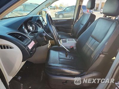 Zdjęcie 7 z 13 samochodu: 2016 CHRYSLER TOWN & COUNTRY TOURING VIN:2C4RC1BG7GR271331 - miniatura
