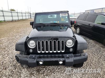 Piąte zdjęcie samochodu w środku: 2017 JEEP WRANGLER UNLIMITED SAHARA VIN:1C4HJWEG5HL506832 - miniatura