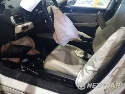 Zdjęcie 7 z 12 samochodu: 2018 HONDA ACCORD TOURING VIN:1HGCV2F97JA004009 - miniatura