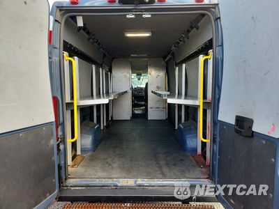 Zdjęcie 10 z 13 samochodu: 2020 RAM PROMASTER 3500 DELIVERY VAN VIN:3C6URVJG3LE140627 - miniatura
