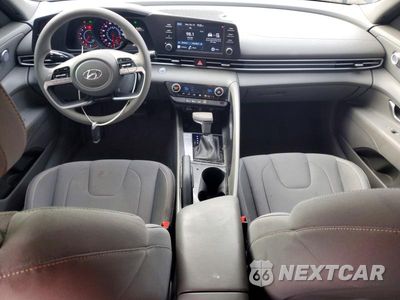 Zdjęcie 8 z 12 samochodu: 2021 HYUNDAI ELANTRA SEL VIN:5NPLM4AG0MH018902 - miniatura