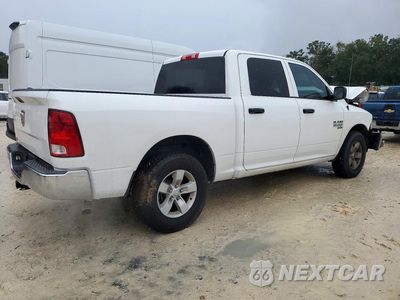 Trzecie zdjęcie samochodu z tyłu: 2019 RAM 1500 CLASSIC TRADESMAN VIN:3C6RR6KG8KG657614 - miniatura