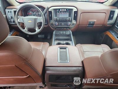 Zdjęcie 8 z 12 samochodu: 2017 CHEVROLET 1500 SILVERADO K1500 HIGH COUNTRY VIN:3GCUKTEC8HG109782 - miniatura