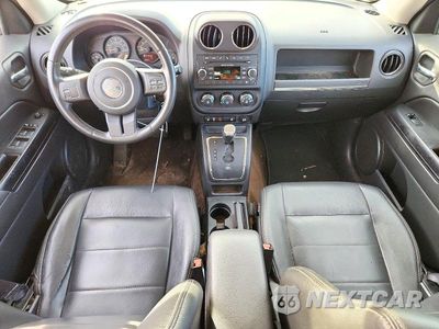 Zdjęcie 8 z 13 samochodu: 2015 JEEP PATRIOT LATITUDE VIN:1C4NJRFB2FD290677 - miniatura