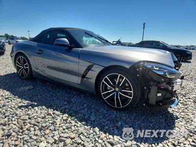 Czwarte zdjęcie samochodu z boku: 2026 BMW Z4 SDRIVE30I VIN:WBAHF3C03TWY59032 - miniatura