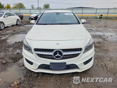 Piąte zdjęcie samochodu w środku: 2014 MERCEDES-BENZ CLA 250 VIN:WDDSJ4EB4EN065439 - miniatura